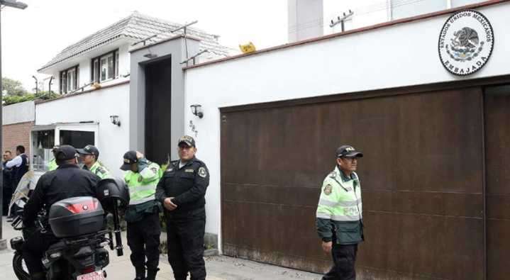 Perú respetará inmunidad de la embajada mexicana en ese país: SRE