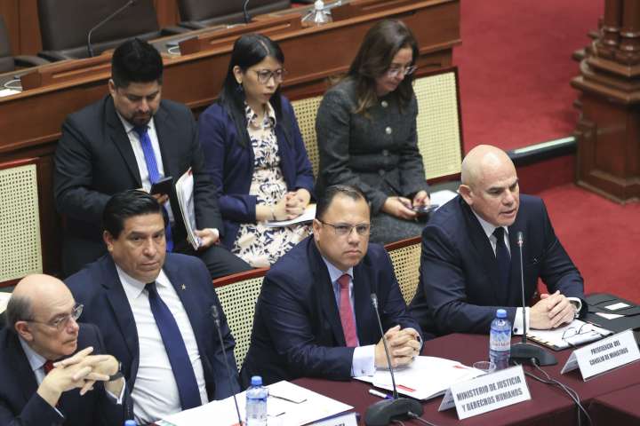 Ministro del Interior sobre facultades: "Estado podrá actuar con la máxima fuerza"