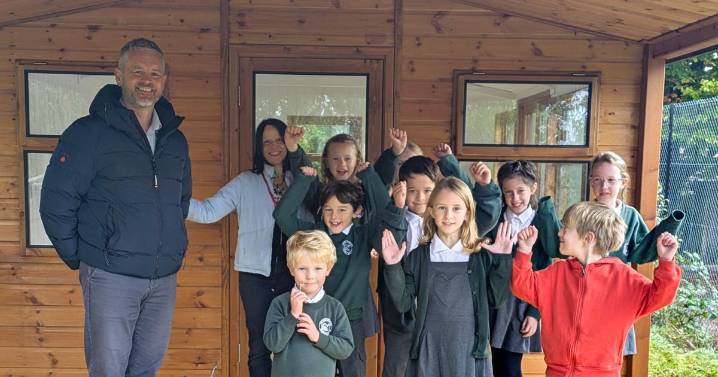 Ottery pupils dig into learning thanks to generous gift from garden centre