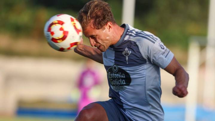 El Racing de Ferrol asalta el fortín del Arenteiro (0