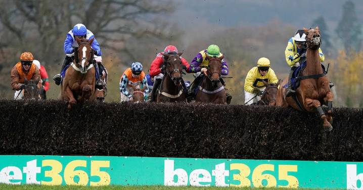 Newsboy's horse racing selections for Thursday's five meetings, including Taunton Nap