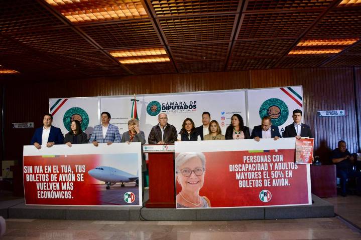 Buscan diputado reducir costo de boletos de avión