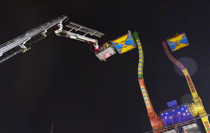 Odisha: Eight trapped on 30-ft swing at Bali Jatra rescued safely