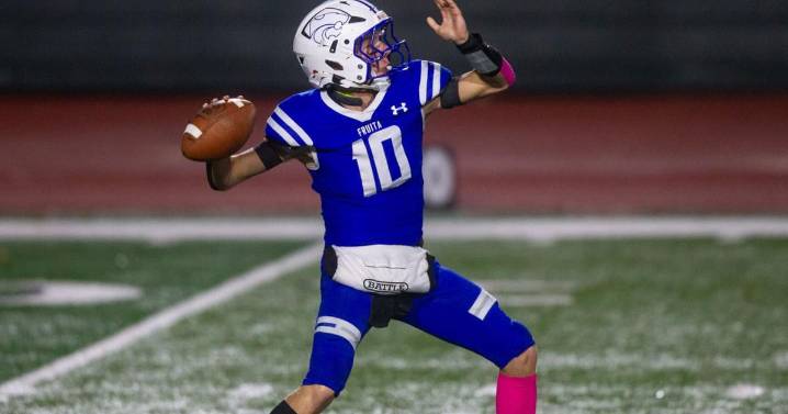 Wildcats face tough test in first round playoff matchup