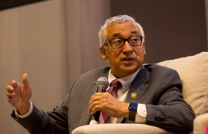 Hampton Roads representatives on opposing sides in redistricting debate