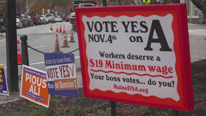 Portland voters approve raise to $19 minimum wage by 2028