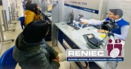 Reniec 2025: ¿Desde qué EDAD ya no es obligatorio llevar la foto impresa para el DNI?