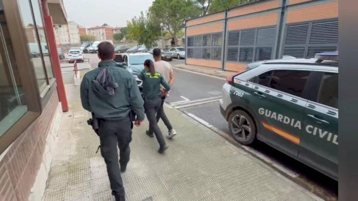 Detenido en Candasnos (Huesca) un joven de Hellín (Albacete) que conducía sin carné un coche robado en Sevilla