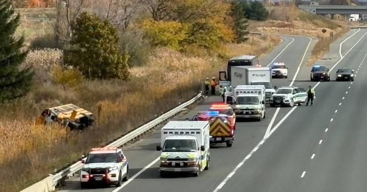 One deceased, Highway 401 closed near London closed after school bus crash