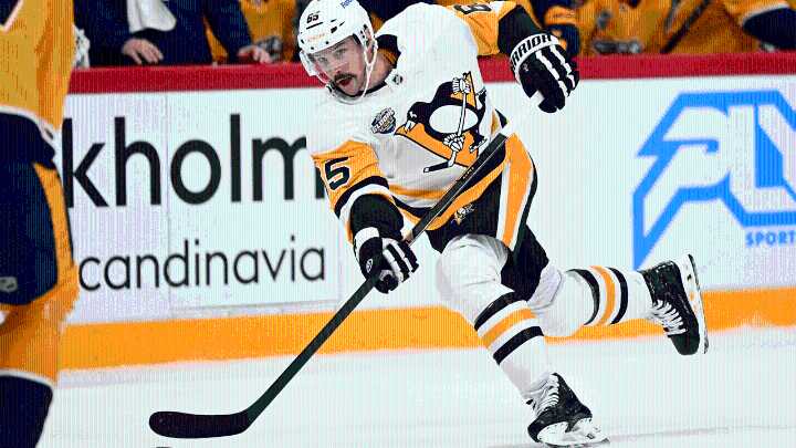 Karlsson savors ‘very cool’ NHL Global Series homecoming despite Penguins’ OT loss