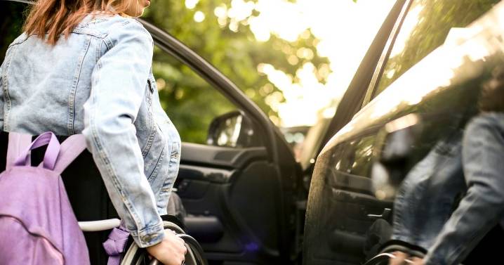 Exact date drivers could save 'massive' £1,371 when renewing car insurance