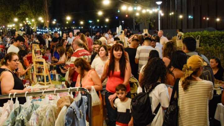 Flor de Feria celebra la música con tres bandas locales y feria de emprendedores