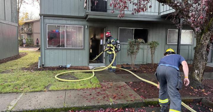Quick response by Eugene firefighters saves apartment from blaze