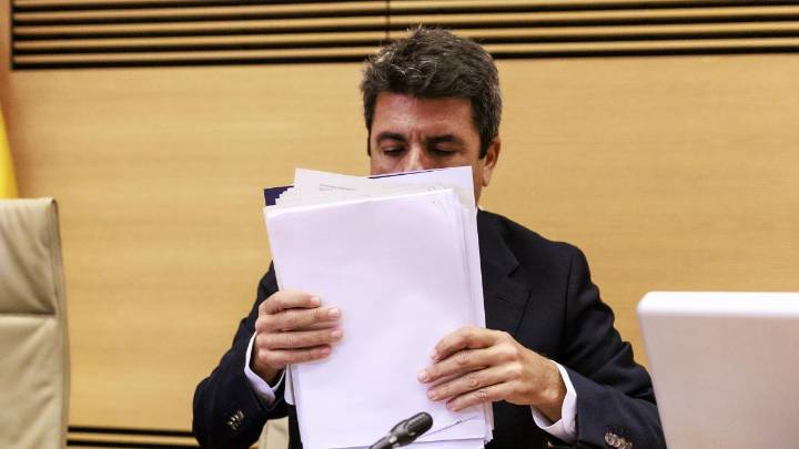 La jueza pide las declaraciones de Mazón en Corts y Congreso al apreciar contradicciones