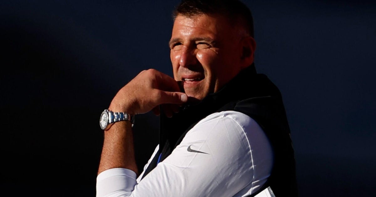 NFL trade deadline features stunning blockbuster trades, but surging Patriots stay quiet