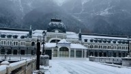 Canfranc en unas imágenes de postal: pura magia bajo la nieve
