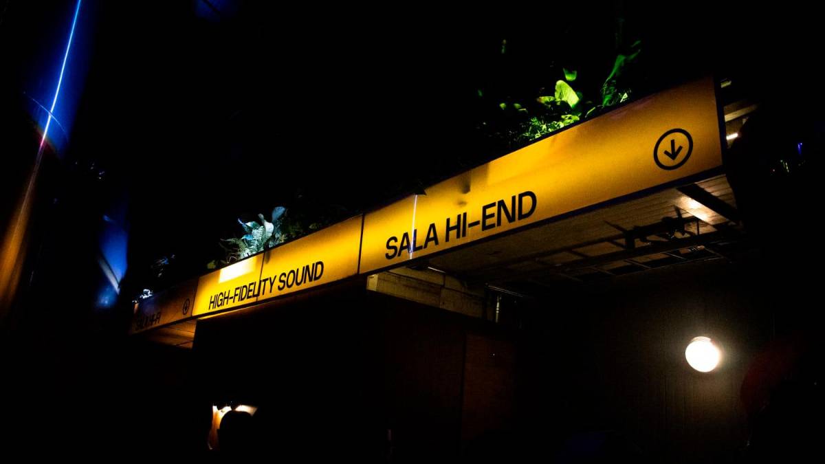 Esta es la fábrica de cerveza de Medellín que ahora es un bar para los amantes de la música