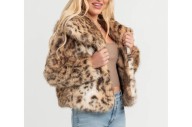 Black Friday Bargain: Jessica Simpson’s Bestselling Sherpa Coat Is Just $39 at Walmart