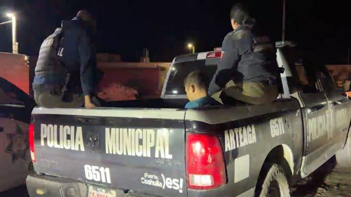 Cae ladrón de camioneta tras protagonizar una persecución en Arteaga