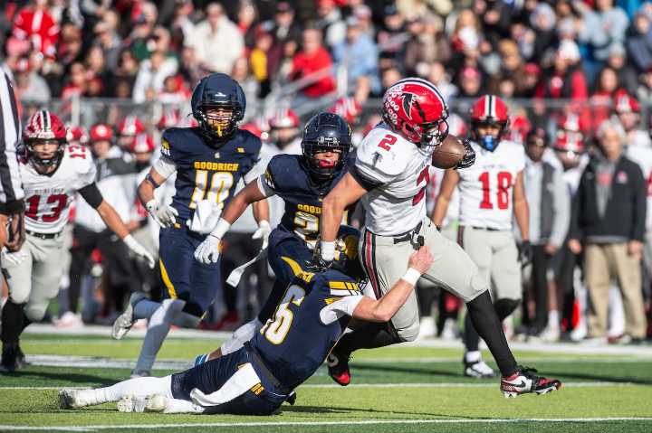 Catholic League football roundup for state semifinals: Divine Child back in finals after 40 years
