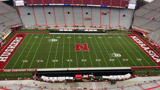 Heroes Game live updates: Nebraska and Iowa pick up rivalry in Memorial Stadium