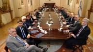 El Gobierno busca consenso con los gobernadores y sale al interior para negociar el Presupuesto y las reformas