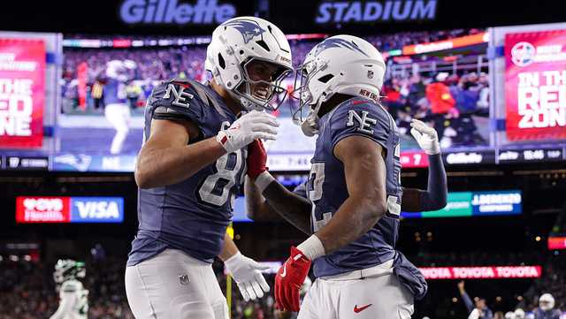 New England Patriots beat New York Jets 27-14; Treveyon Henderson dominates with three touchdowns