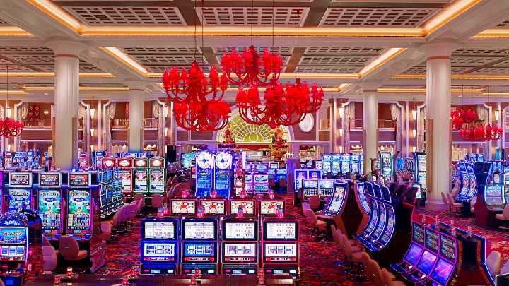 Massachusetts casino awards over 15,800 jackpots worth $43M in October
