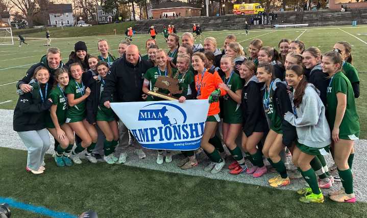 Duxbury girls soccer breaks through, gets past Longmeadow for first MIAA Div. II title since 2008