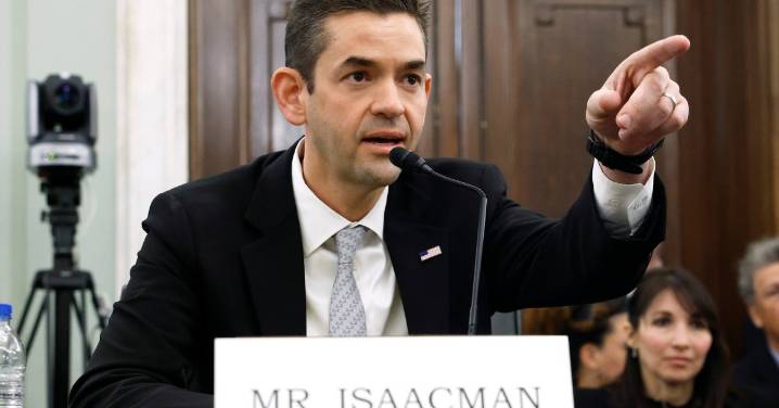 Trump Taps Billionaire Isaacman to Lead NASA