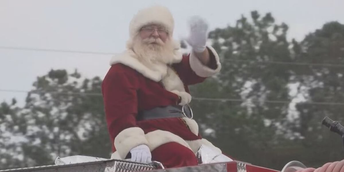 Jacksonville Onslow Christmas Holiday Parade kicks off the festive season Part 1