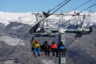 Snowboarder injured at Keystone Resort in chairlift fall