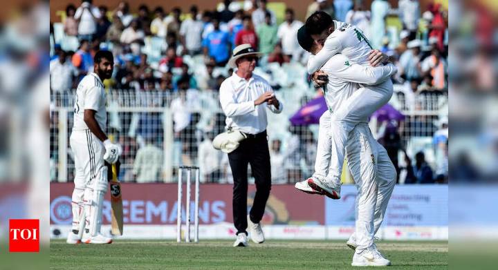 'Demons or no demons?': Anil Kumble, Dale Steyn blast Eden Gardens pitch as Gautam Gambhir defends three