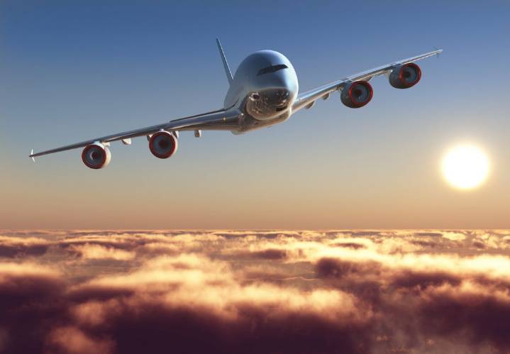 Cierre del Gobierno obliga a EE. UU. a recortar vuelos