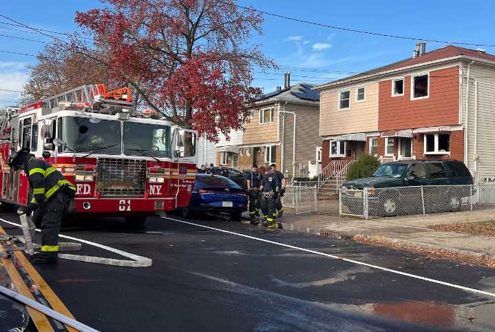 Staten Island house fire in Midland Beach controlled in 30 minutes by FDNY