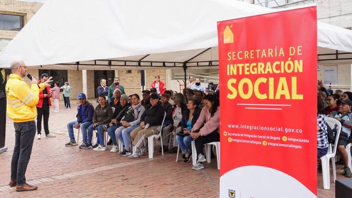 Internet fijo gratis para 100.000 familias: así es el ambicioso plan de Integración Social que transformará la conectividad en Bogotá