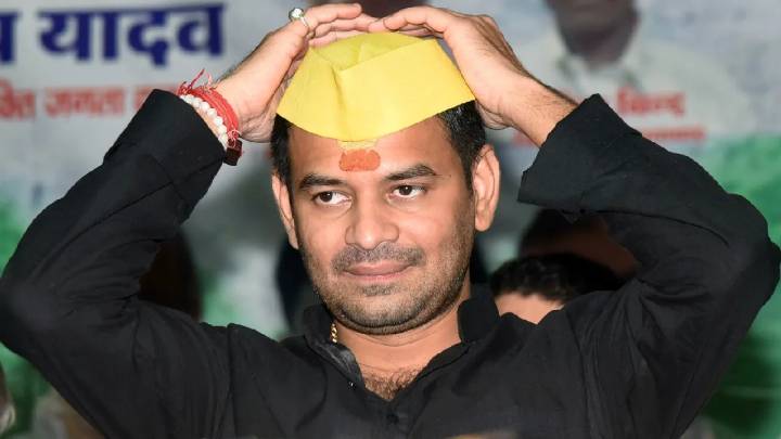 Bihar Election: Tej Pratap Yadav hints at post-poll alliance, BJP rushes to woo him