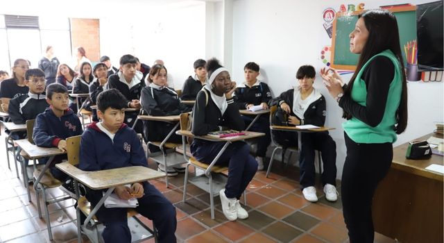 Educación en Soacha: docentes de provisionalidad de dos programas pasarán a carrera administrativa