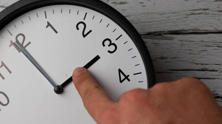 Entra en vigor el horario de invierno en municipios fronterizos de México