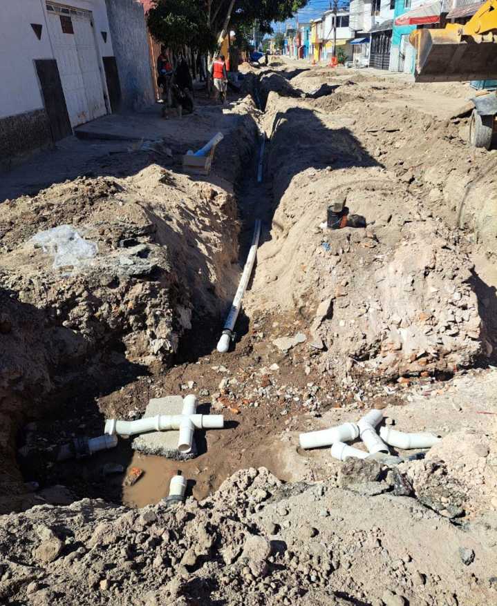 Gobierno de la Capital avanza en la rehabilitación de calle Grito de Dolores, con obras hidráulicas y nuevas banquetas