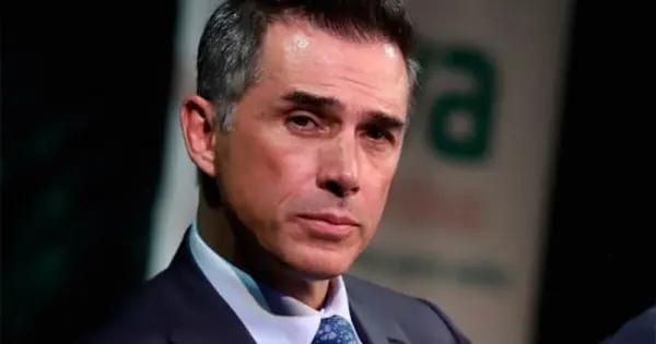 Sergio Mayer llama 'estúpida' a Ferka