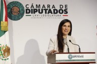 Kenia López exige justicia por el asesinato del alcalde de Uruapan