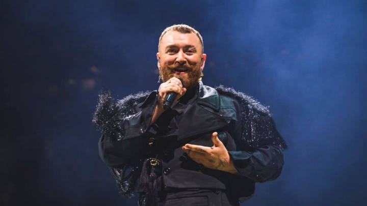 Sam Smith confesó que se hizo liposucción a los 13 años