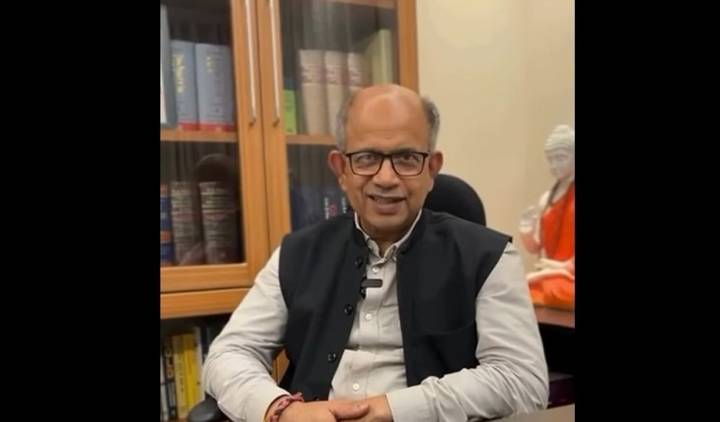 BJD leader Amar Patnaik joins BJP in Odisha