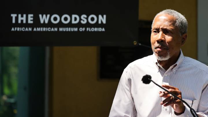 Florida senator seeks to reverse Schools of Hope campus sharing law