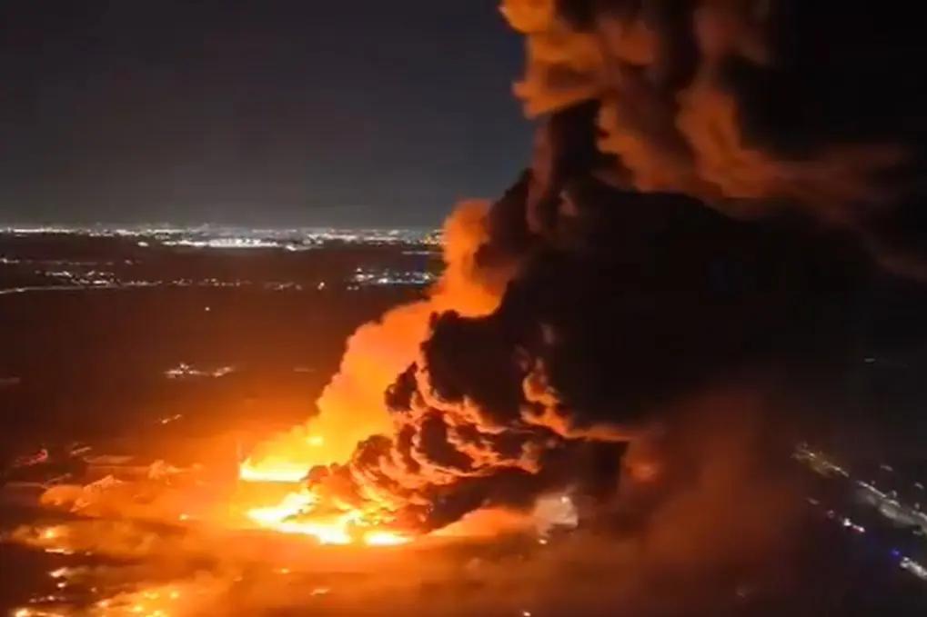 Explosión en Buenos Aires, Argentina provoca emergencia en zona industrial (Video)