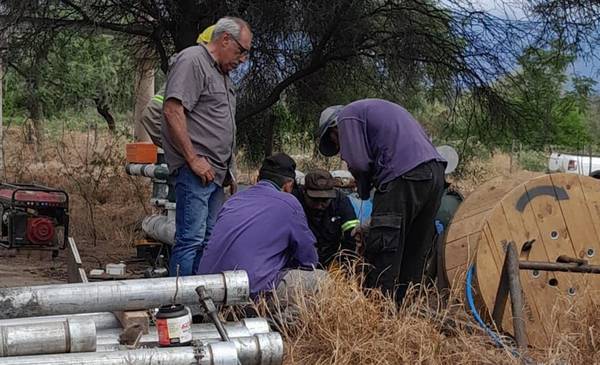 Obras hídricas: intensifican las acciones para mitigar la falta de agua en Las Higuerillas