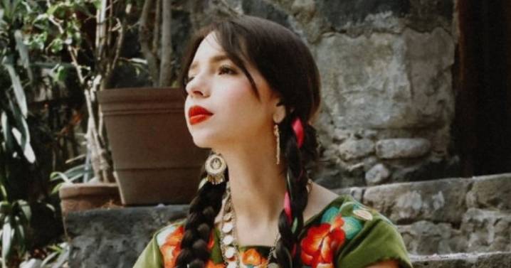 Fanático de Ángela Aguilar la compara con la Virgen de Guadalupe y genera controversia