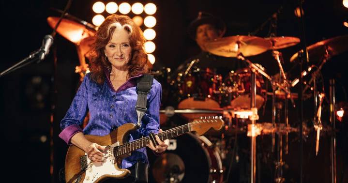 Bonnie Raitt announces two-night stay in Sacramento as part of 2026 tour