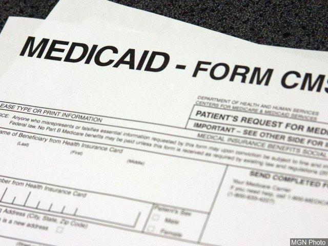 ¿Quiénes serán los más afectados por el aumento en los costos de salud pública en EEUU?